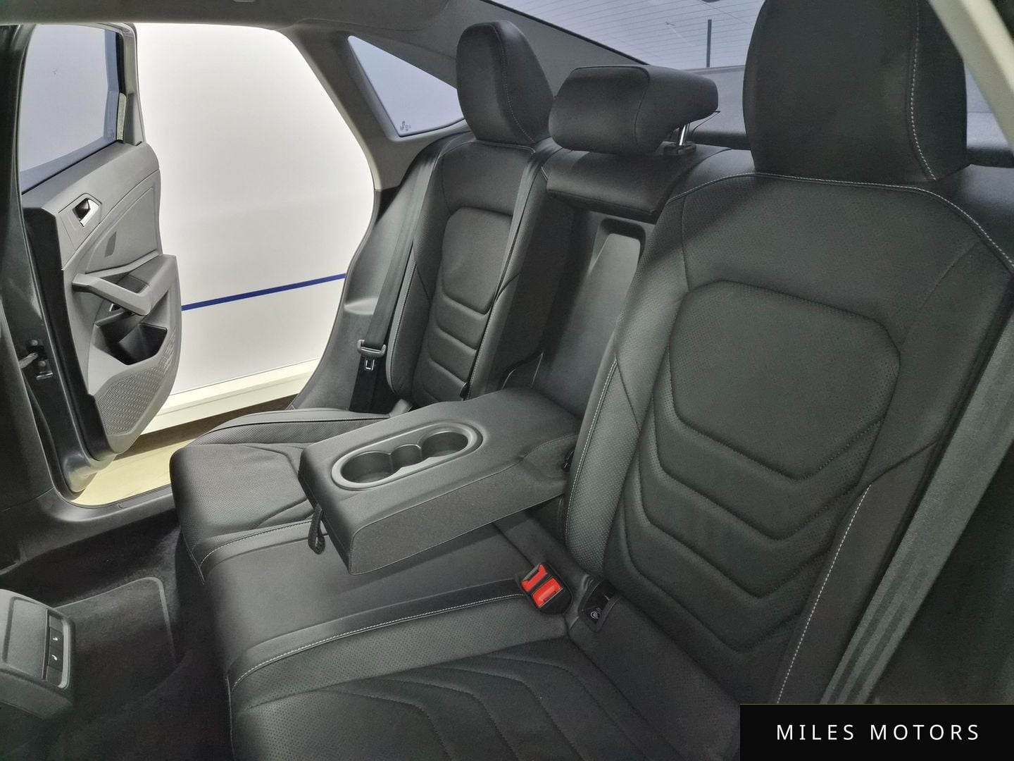 Volkswagen Jetta 2021 — миниатюра 10