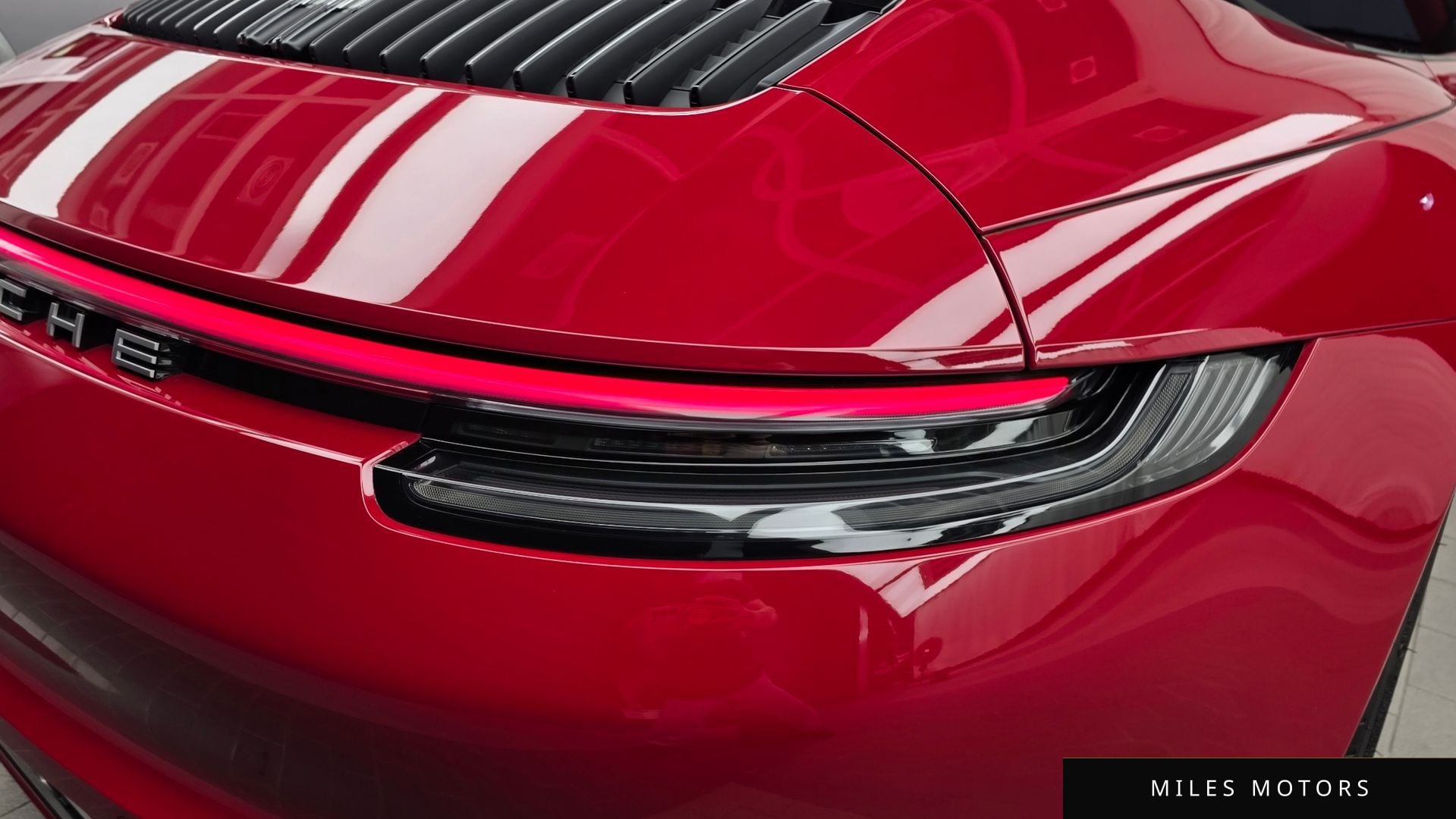 Porsche 911 (992) 2024 — миниатюра 9