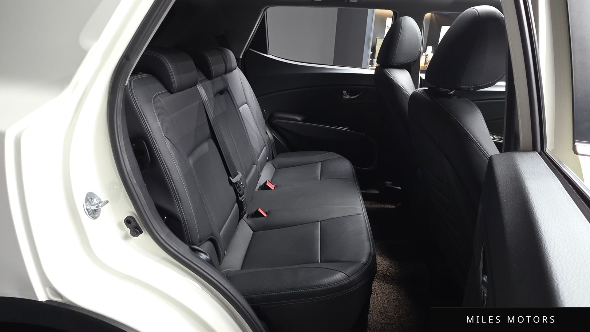 KG Mobility Tivoli 2017 — миниатюра 12
