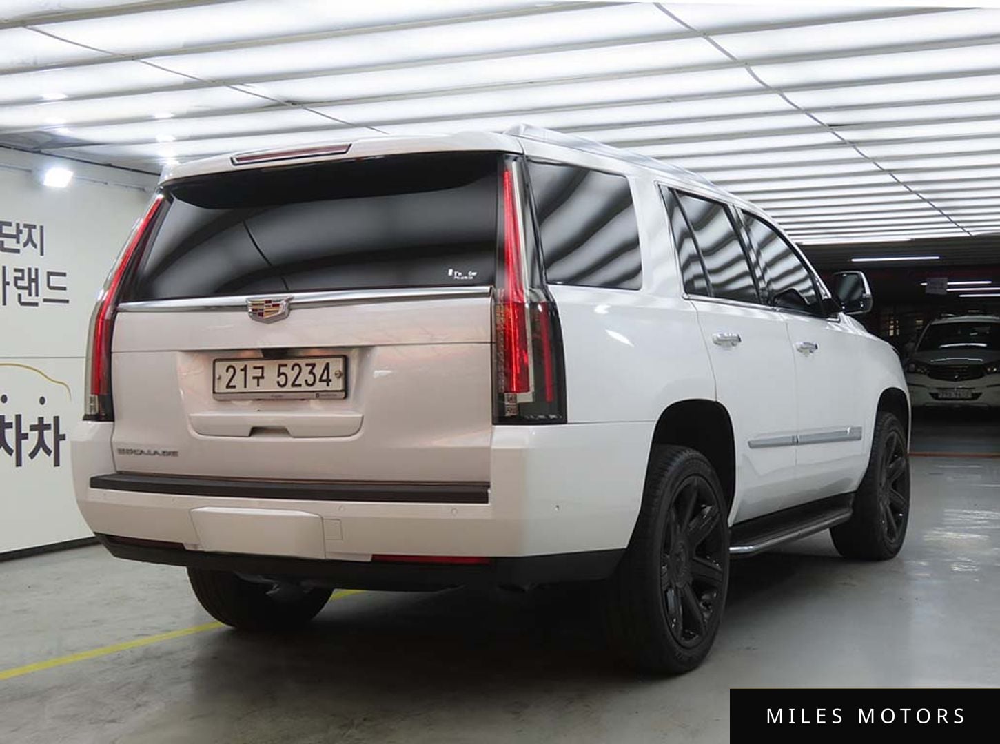 Cadillac Escalade 2017 — миниатюра 4