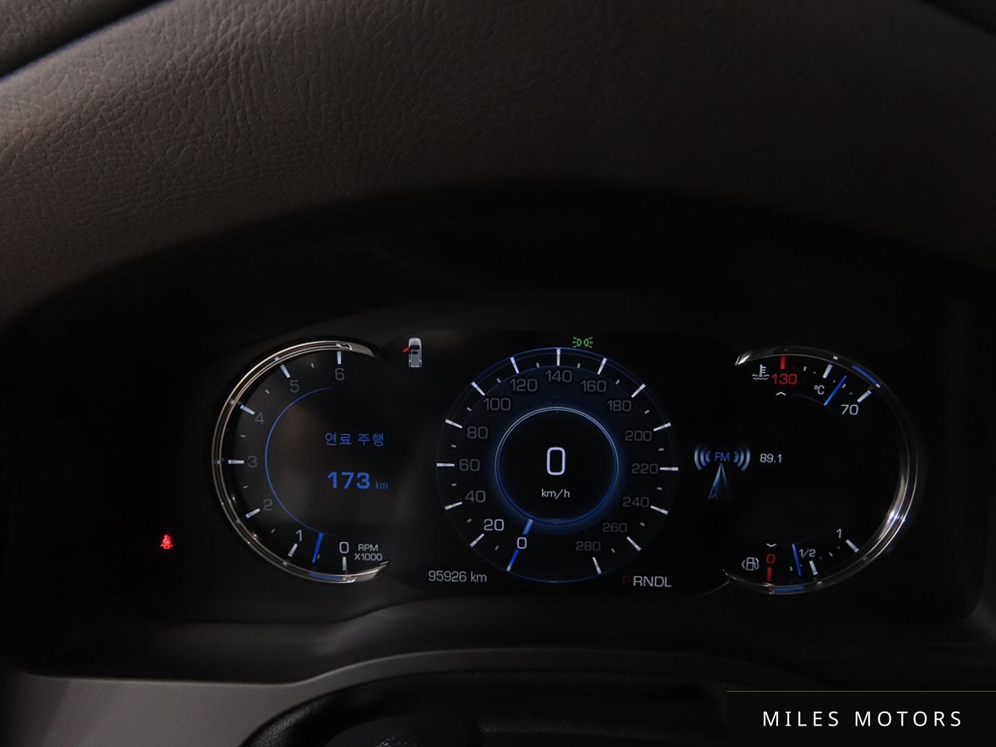 Cadillac Escalade 2017 — миниатюра 9