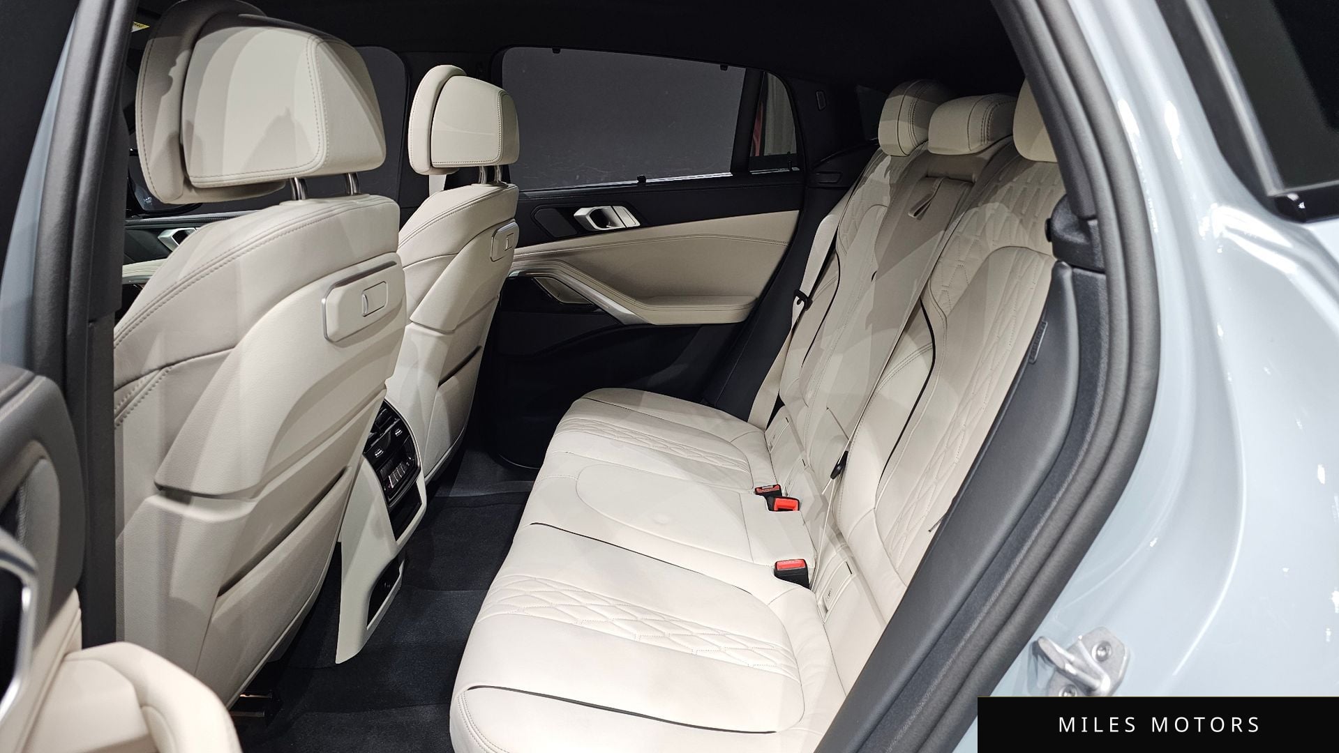 BMW X6 (G06) 2026 — миниатюра 12