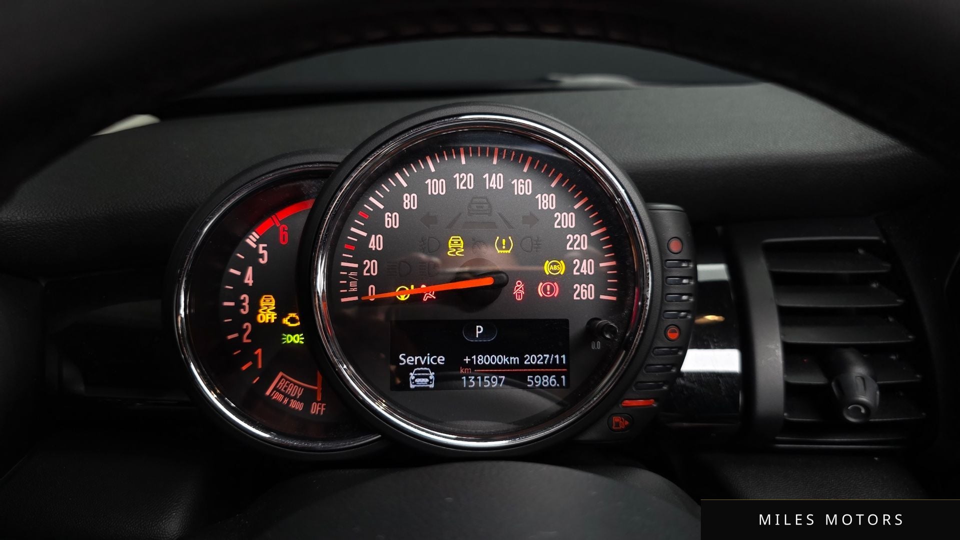 MINI Cooper D 2017 — миниатюра 10