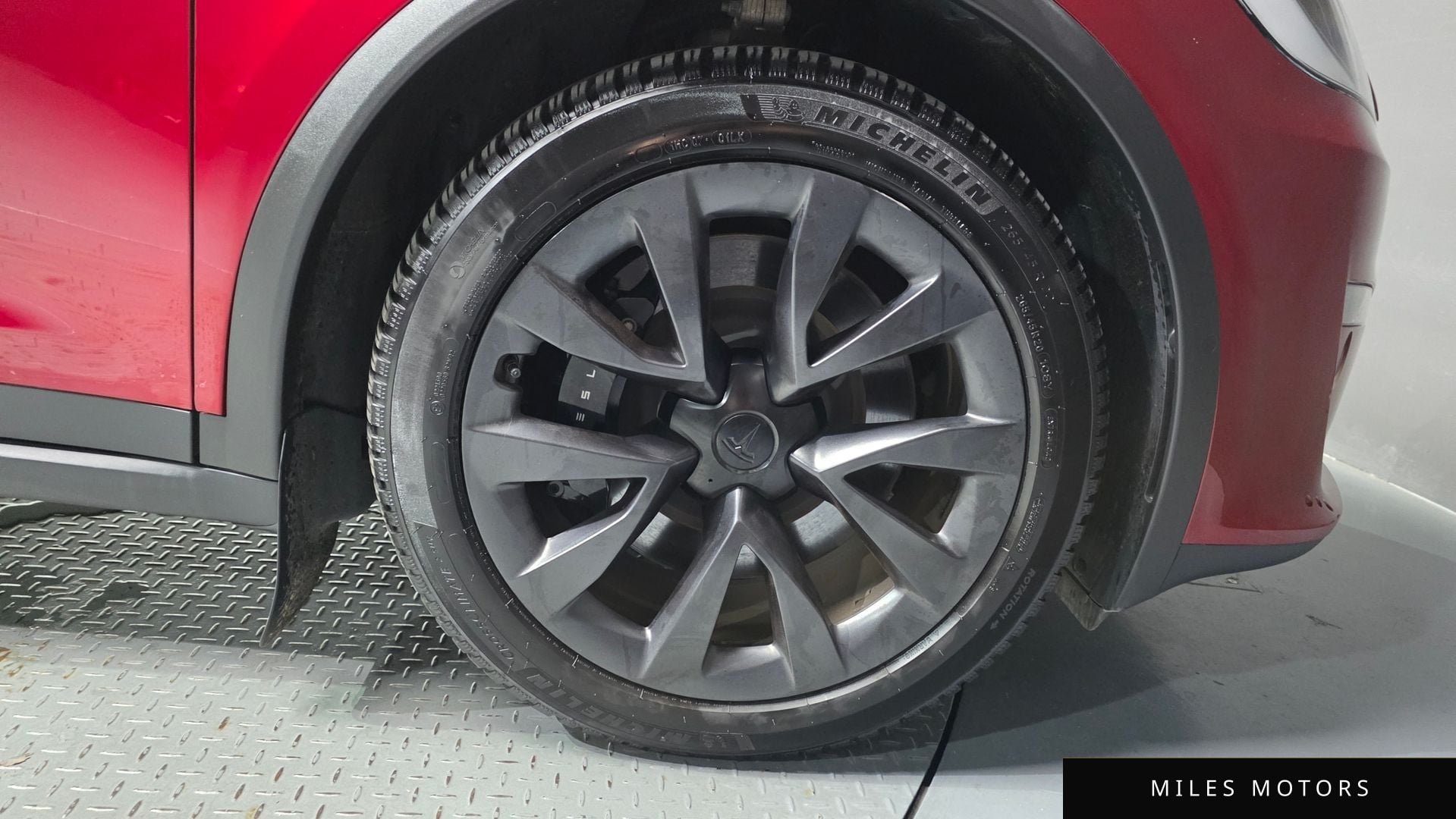 Tesla Model X 2023 — миниатюра 7