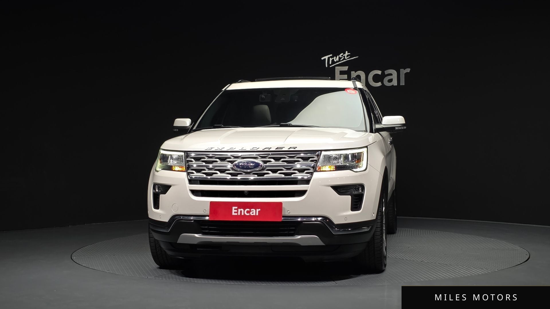 Ford Explorer 2019 — миниатюра 3