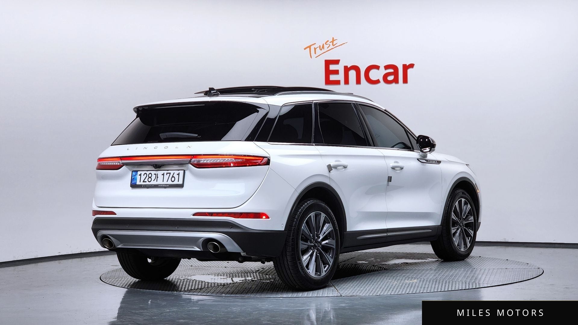 Lincoln Corsair 2020 — миниатюра 2