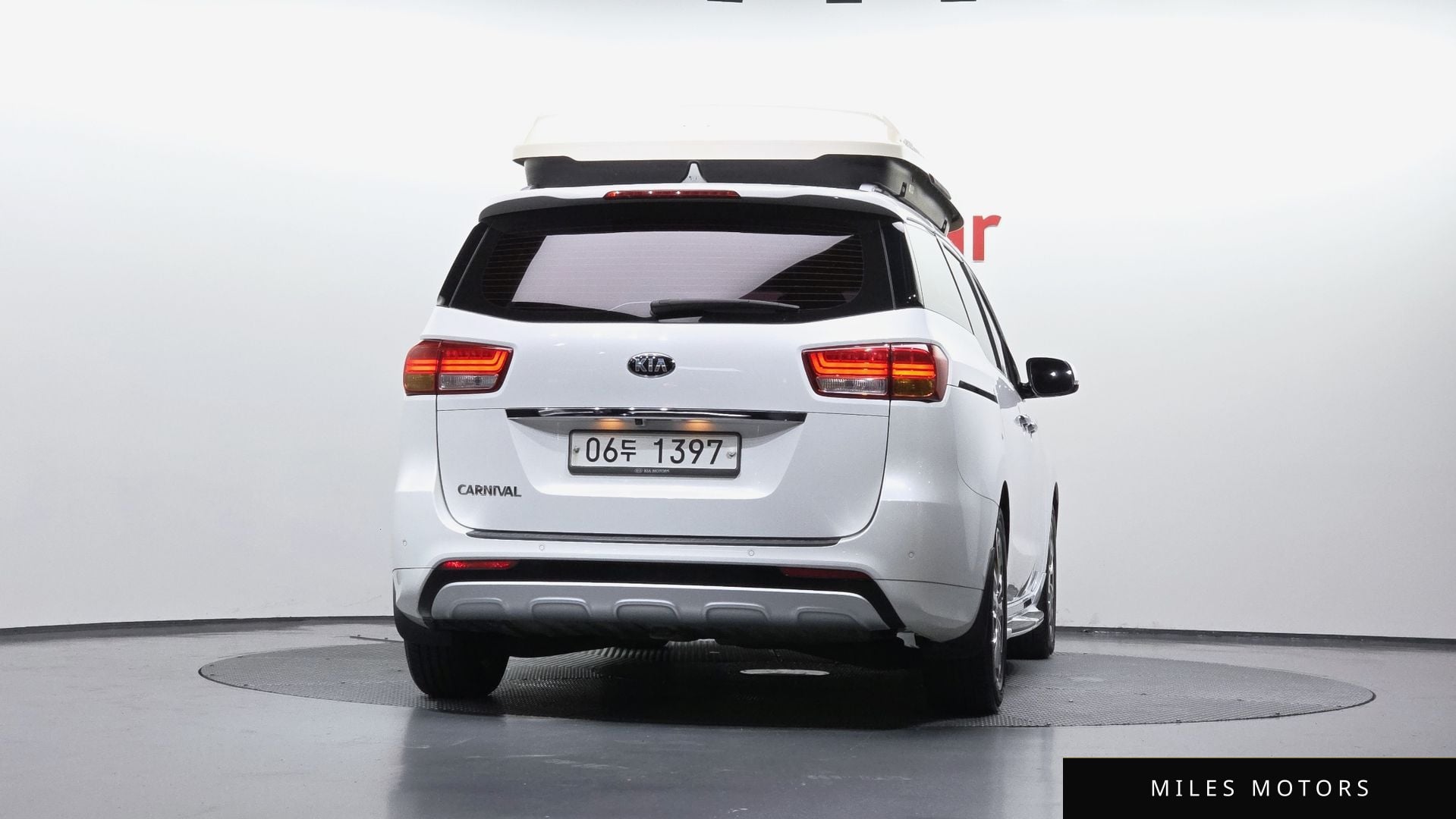 Kia Canival 2017 — миниатюра 4