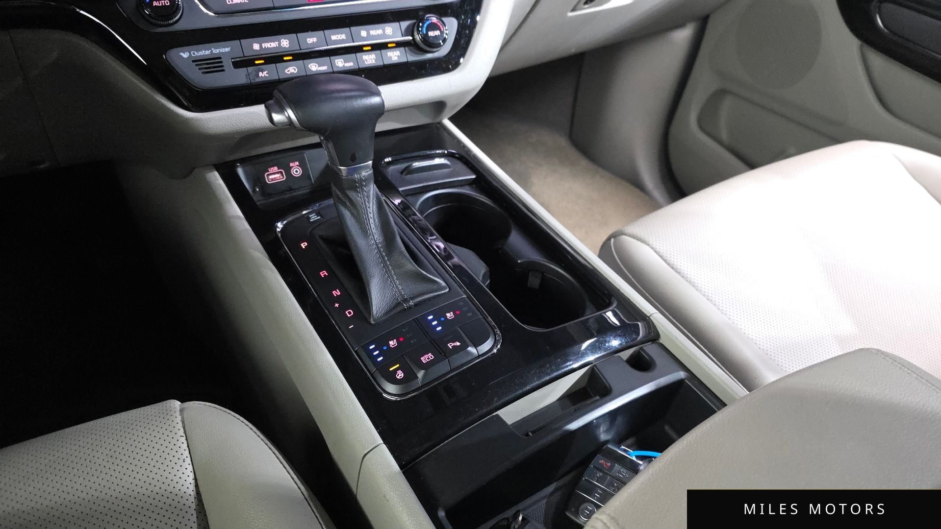 Kia Canival 2017 — миниатюра 12