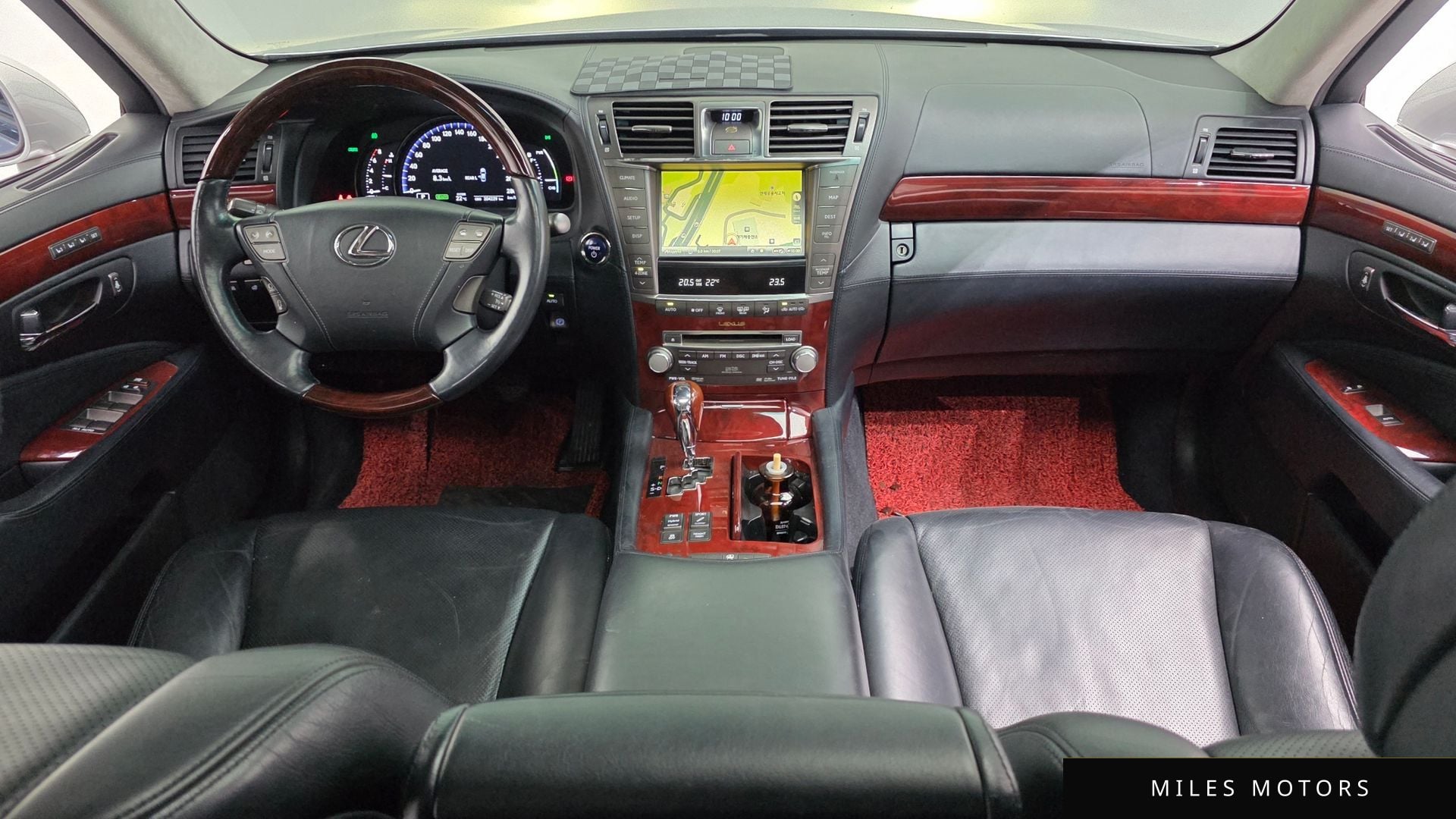 Лексус LS600hL 2012 — миниатюра 7