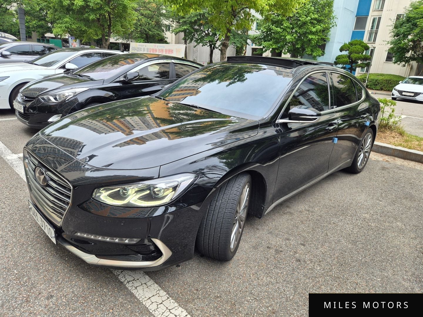 Hyundai Grandeur 2017 — фото 1 из 12