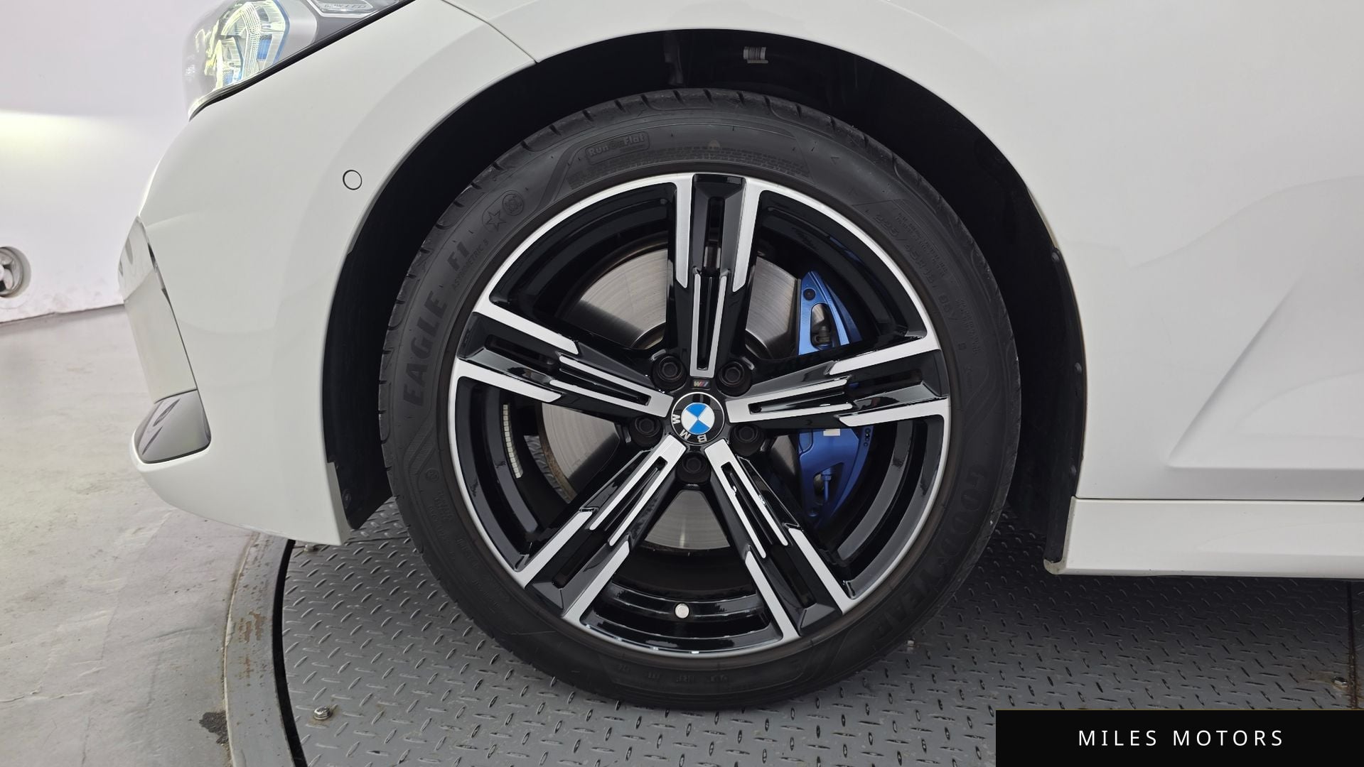 BMW 3 Series (G20) 2023 — миниатюра 5