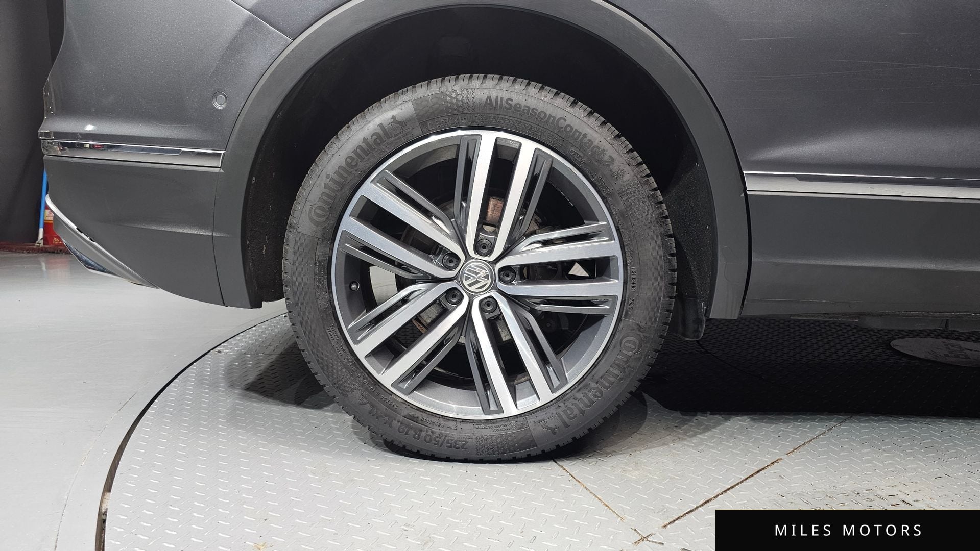 Volkswagen Tiguan 2020 — миниатюра 5