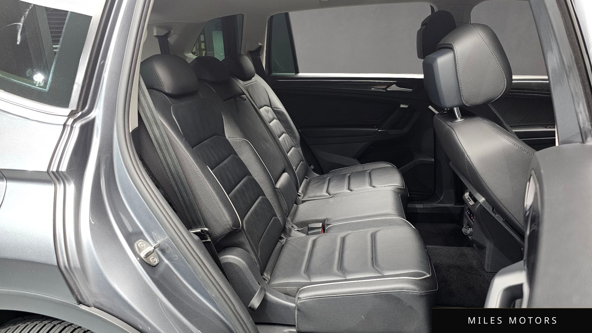 Volkswagen Tiguan 2020 — миниатюра 11