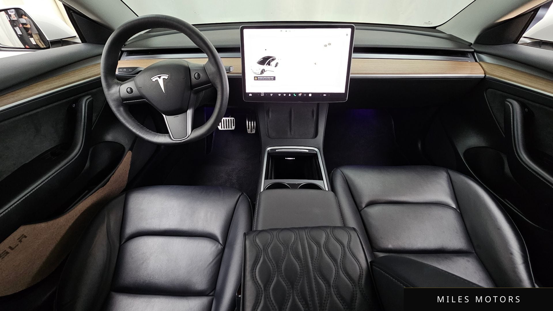 Tesla Model 3 2021 — миниатюра 7
