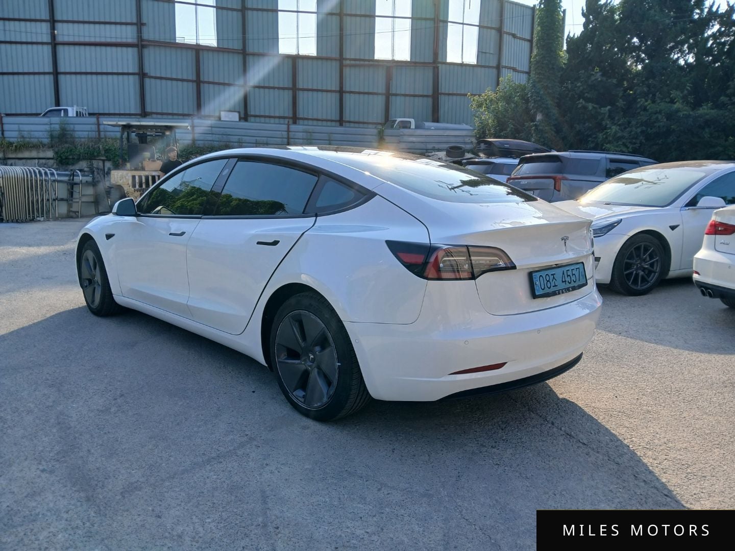 Tesla Model 3 2022 — миниатюра 4