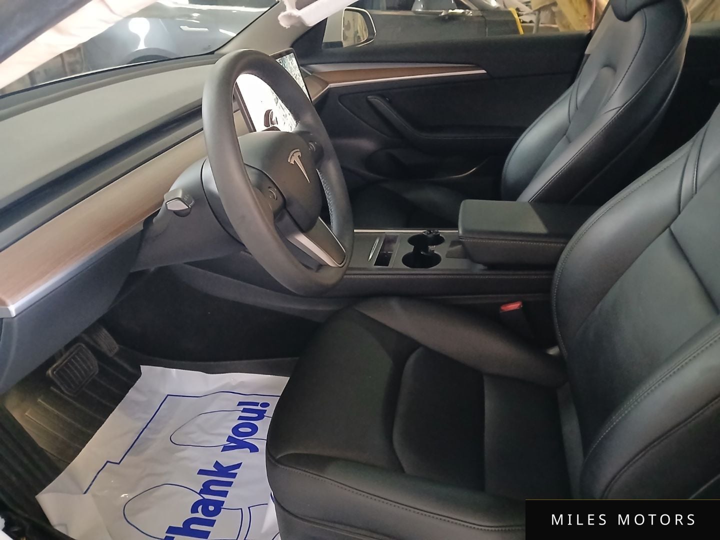 Tesla Model 3 2022 — миниатюра 8