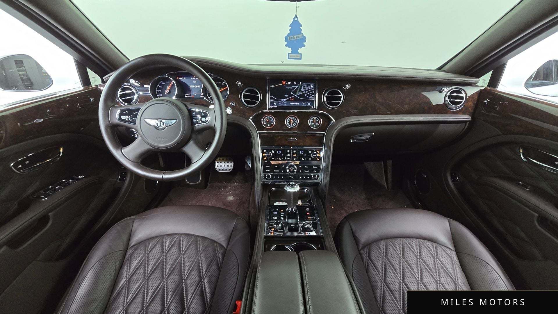 Bentley Mulsanne 2017 — миниатюра 10
