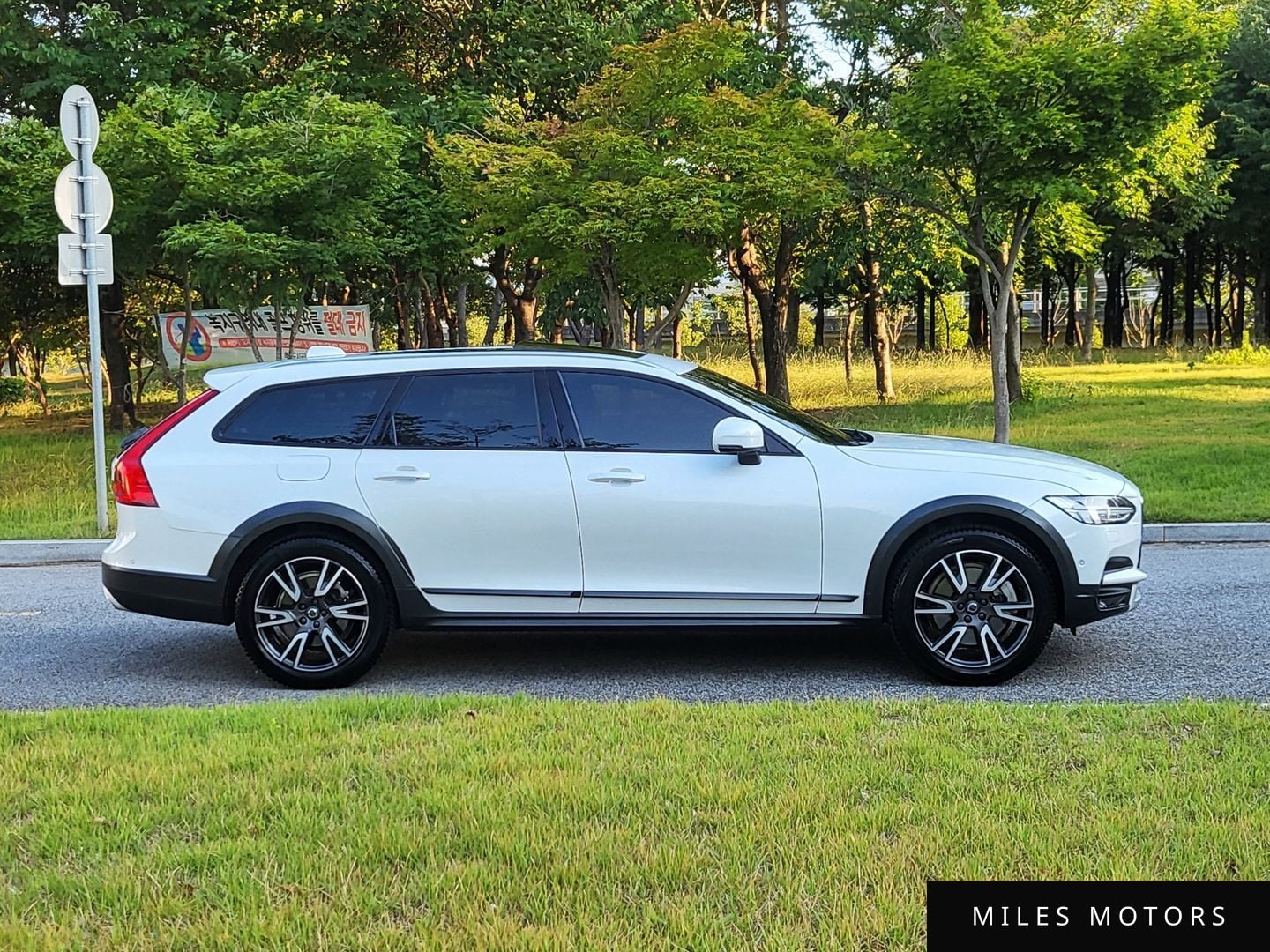 Volvo V90 2020 — миниатюра 4