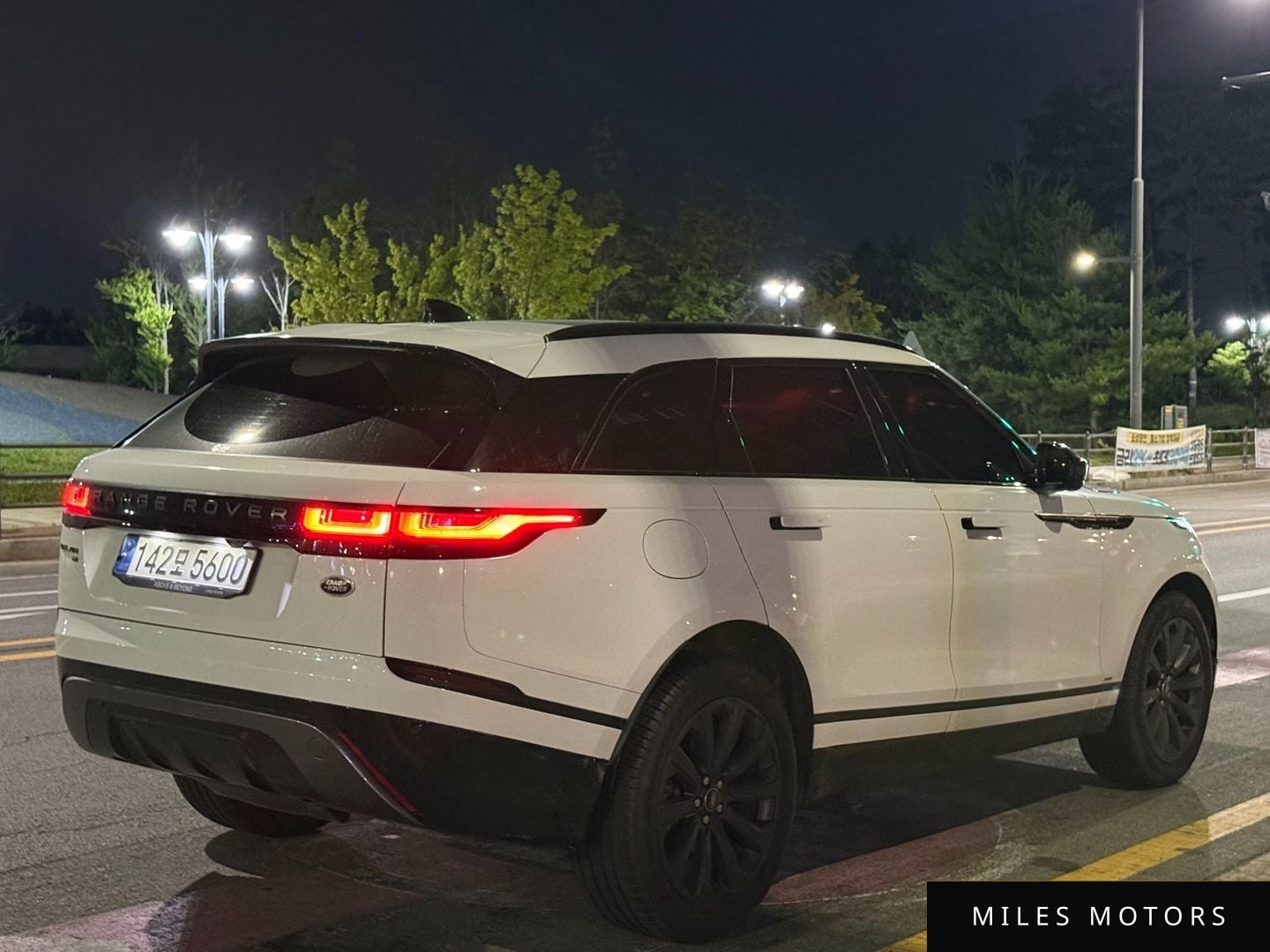Land Rover Range Rover Velar 2021 — миниатюра 2
