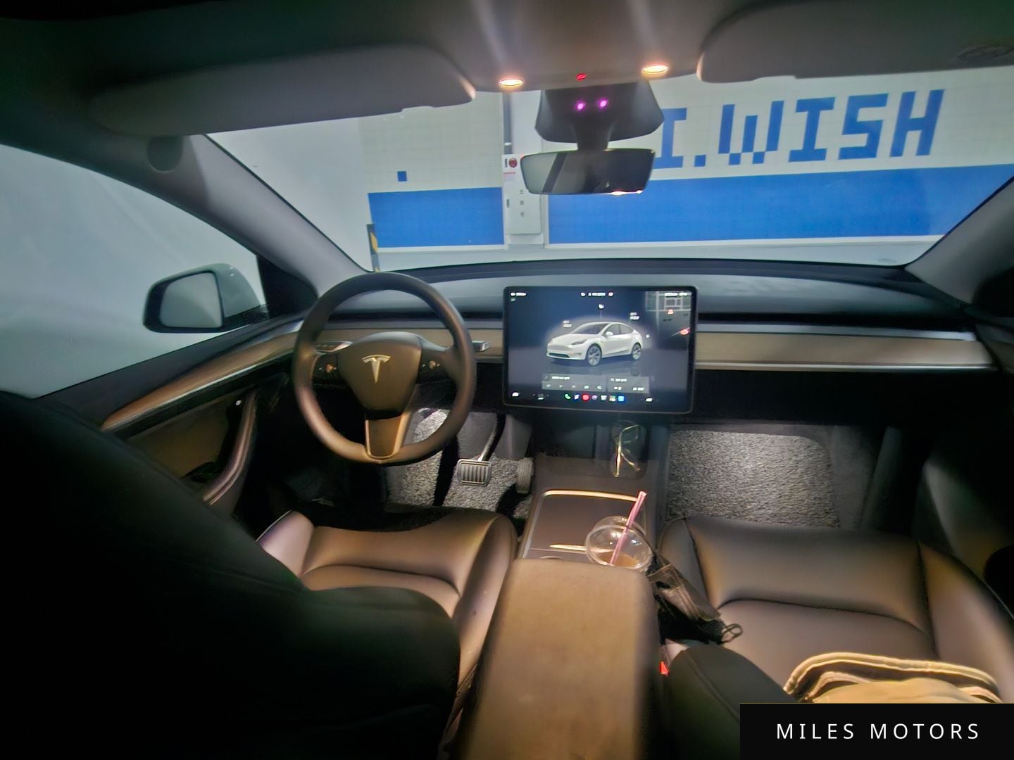 Tesla Model Y 2024 — миниатюра 7