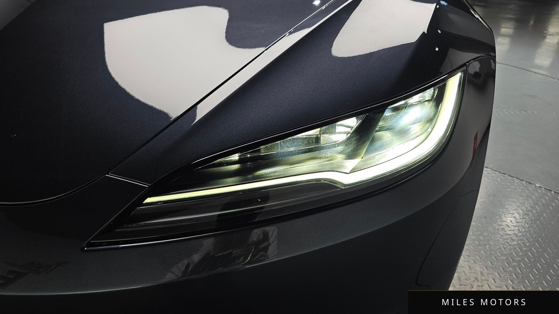 Tesla Model 3 2025 — миниатюра 7