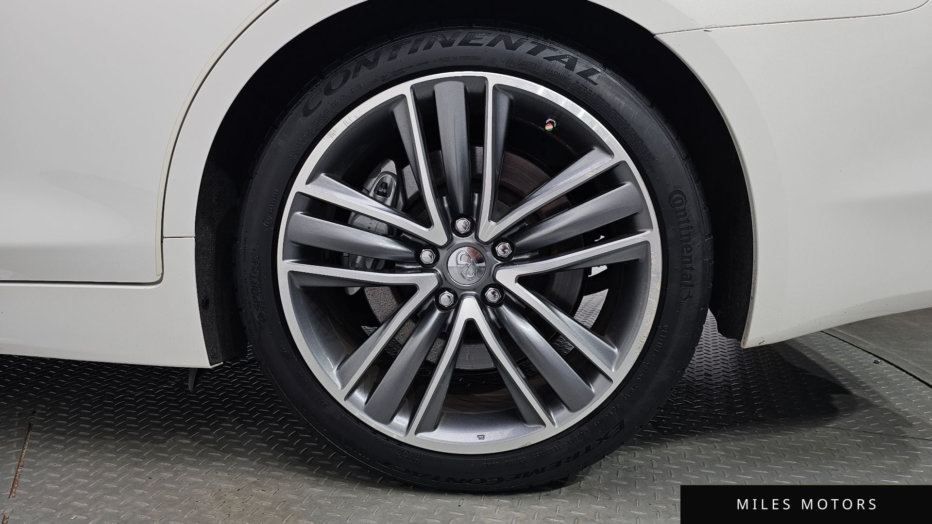 Infiniti Q50 2016 — миниатюра 6