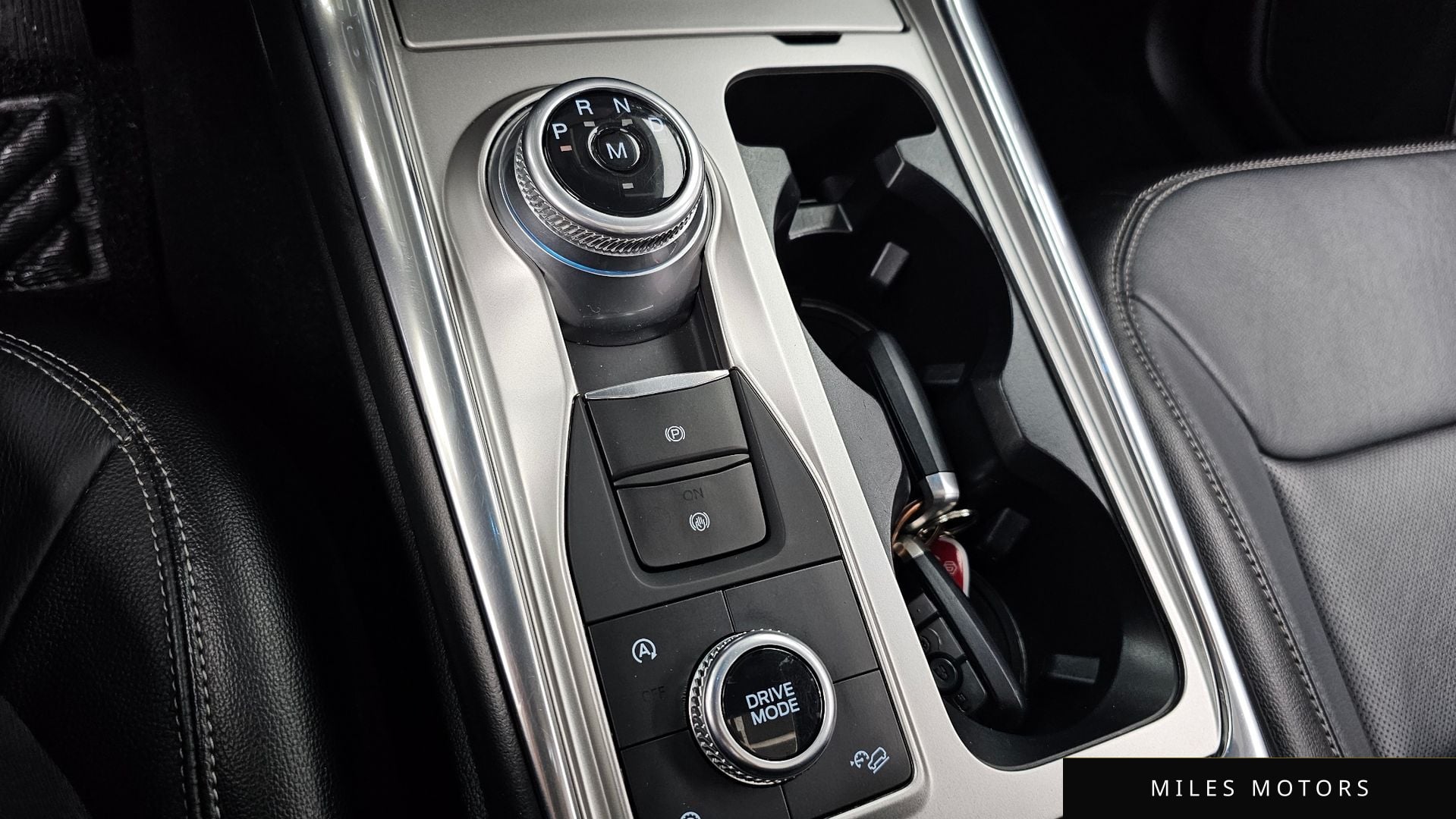 Ford Explorer 2020 — миниатюра 12