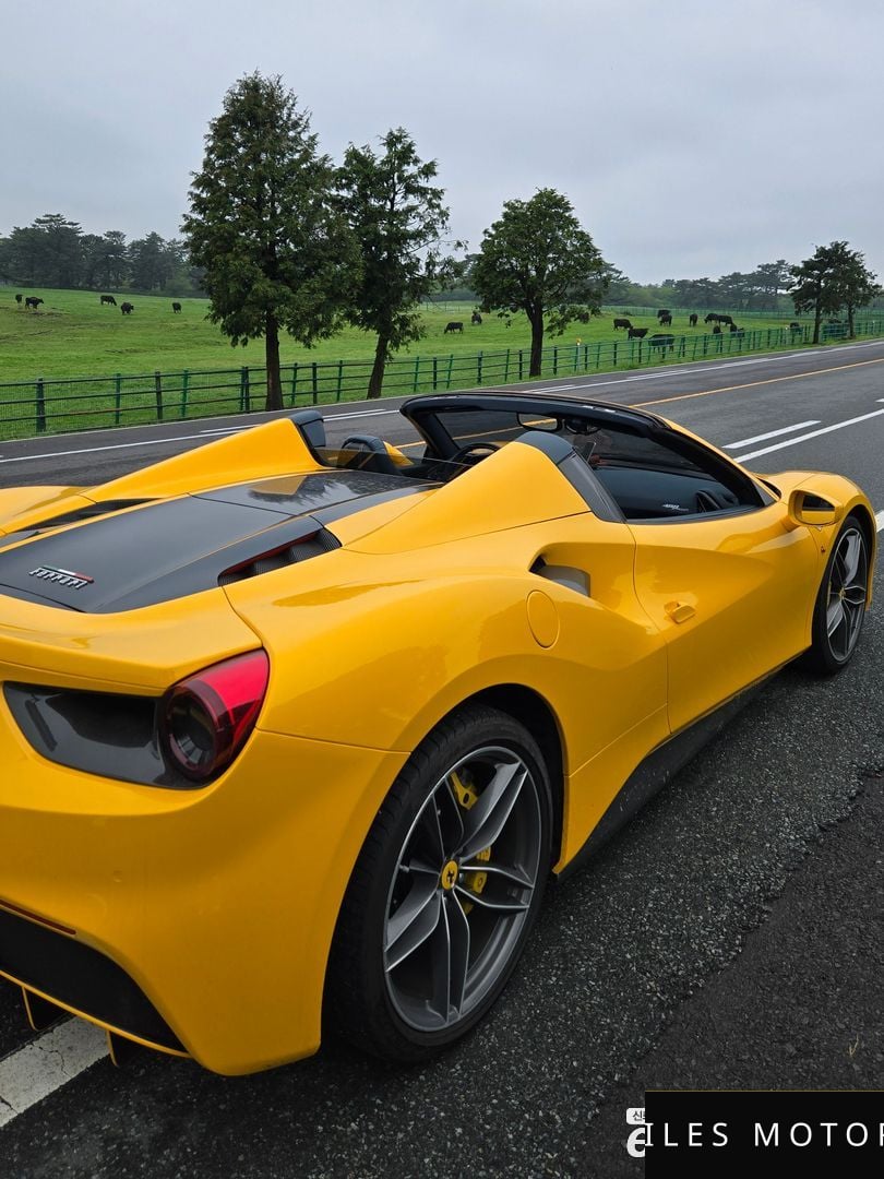 Ferrari 488 2018 — миниатюра 5