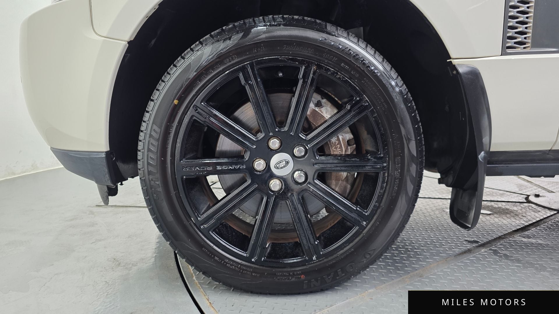 Land Rover Range Rover 2010 — миниатюра 5