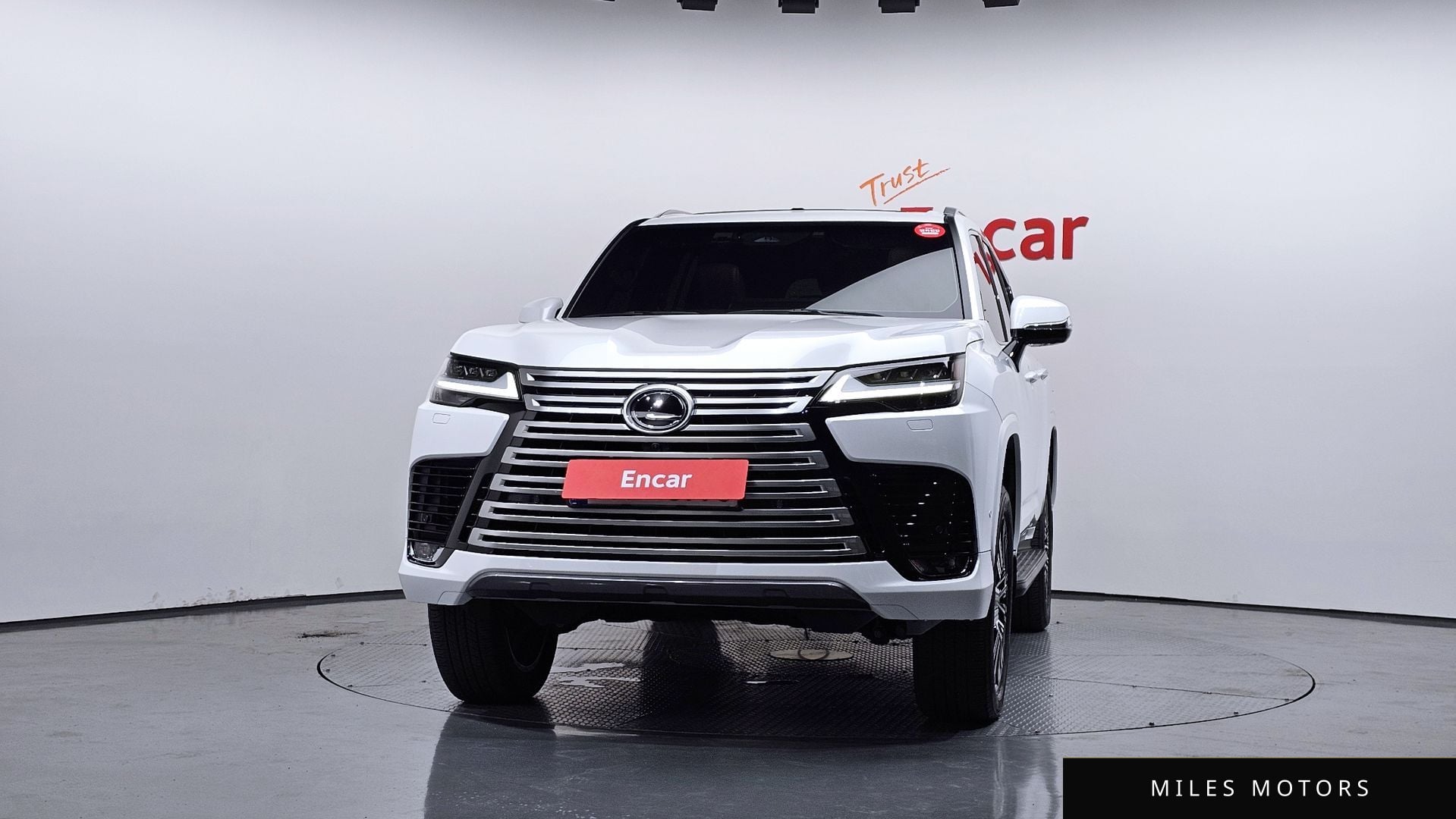 Лексус LX 2025 — миниатюра 3