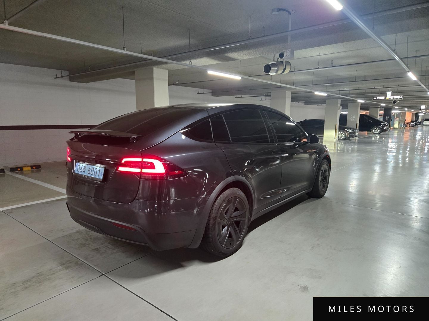Tesla Model X 2026 — миниатюра 9