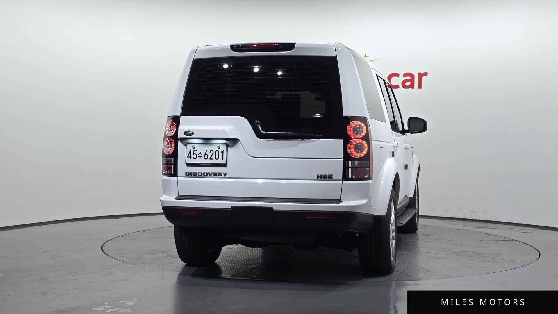 Land Rover Discovery 2015 — миниатюра 4