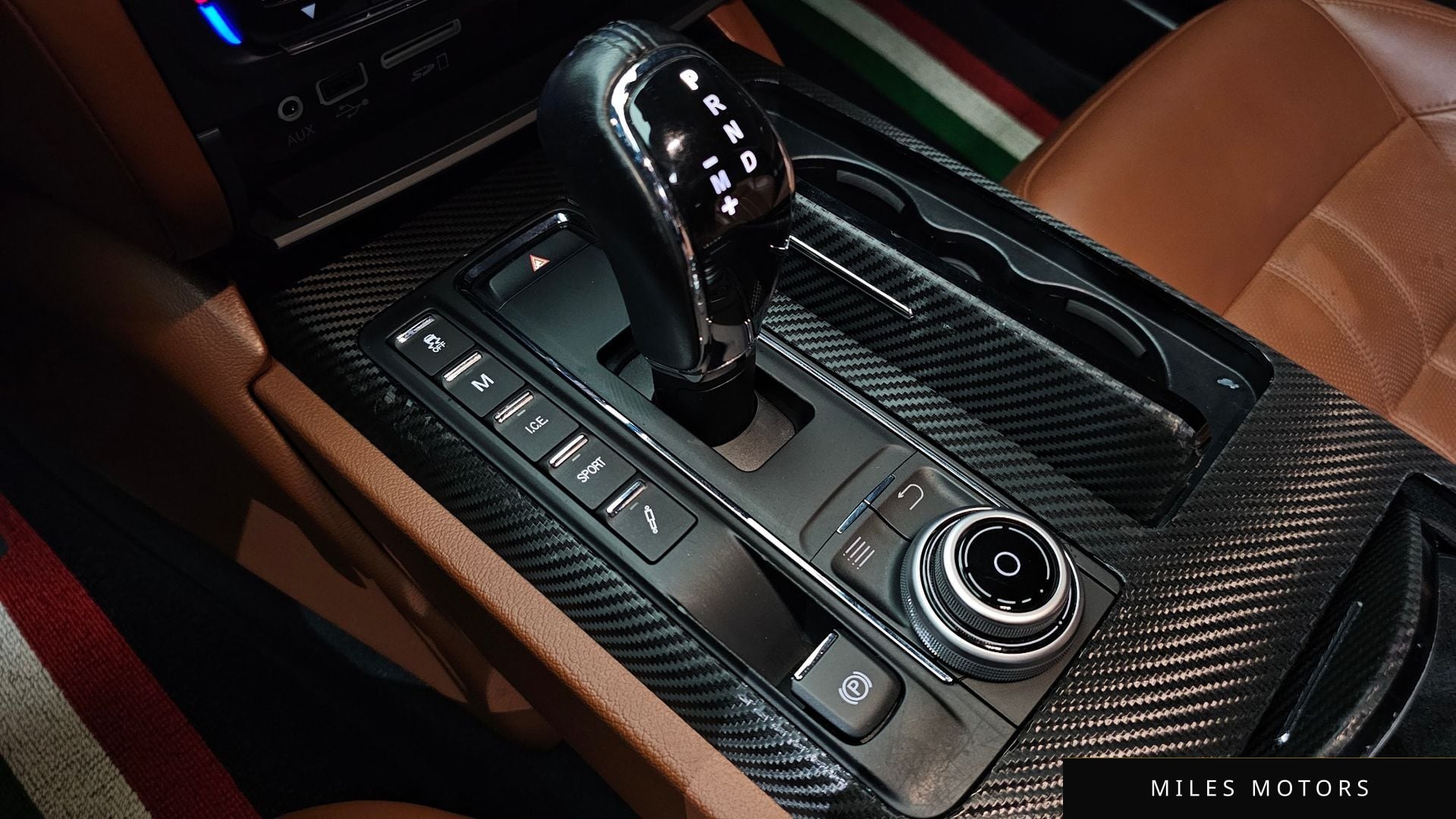 Maserati Quattroporte 2017 — миниатюра 11