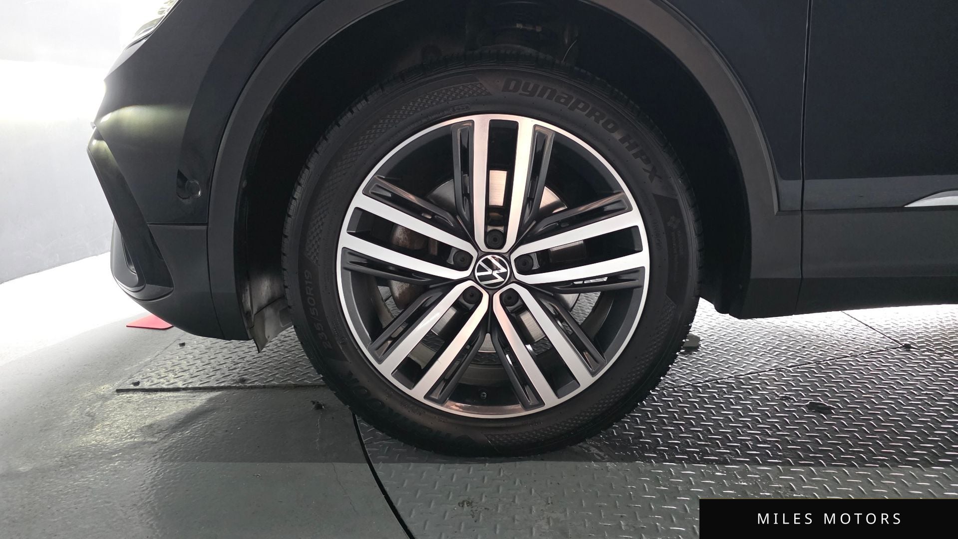 Volkswagen Tiguan 2023 — миниатюра 5