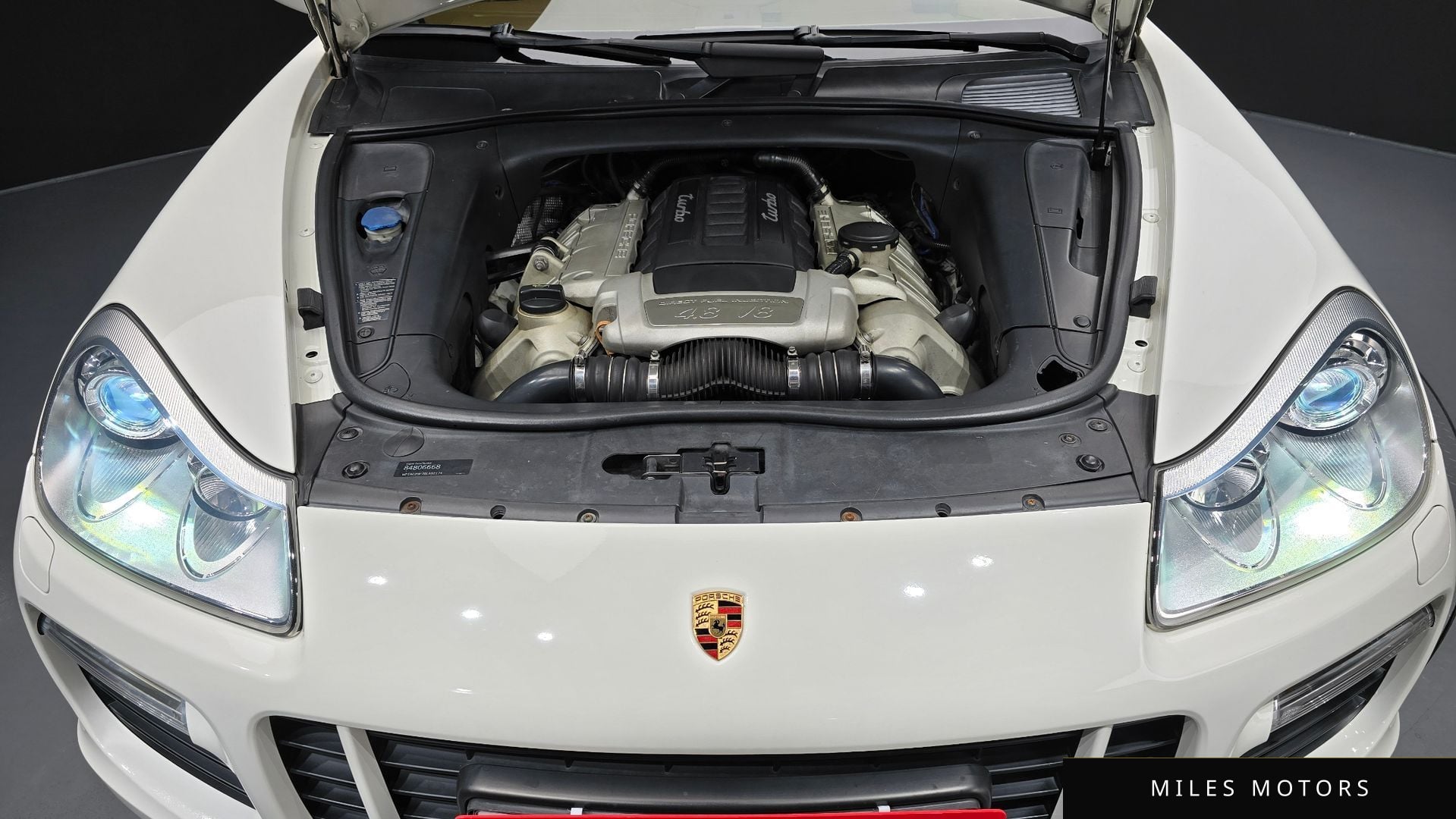 Porsche Cayenne 2008 — миниатюра 6