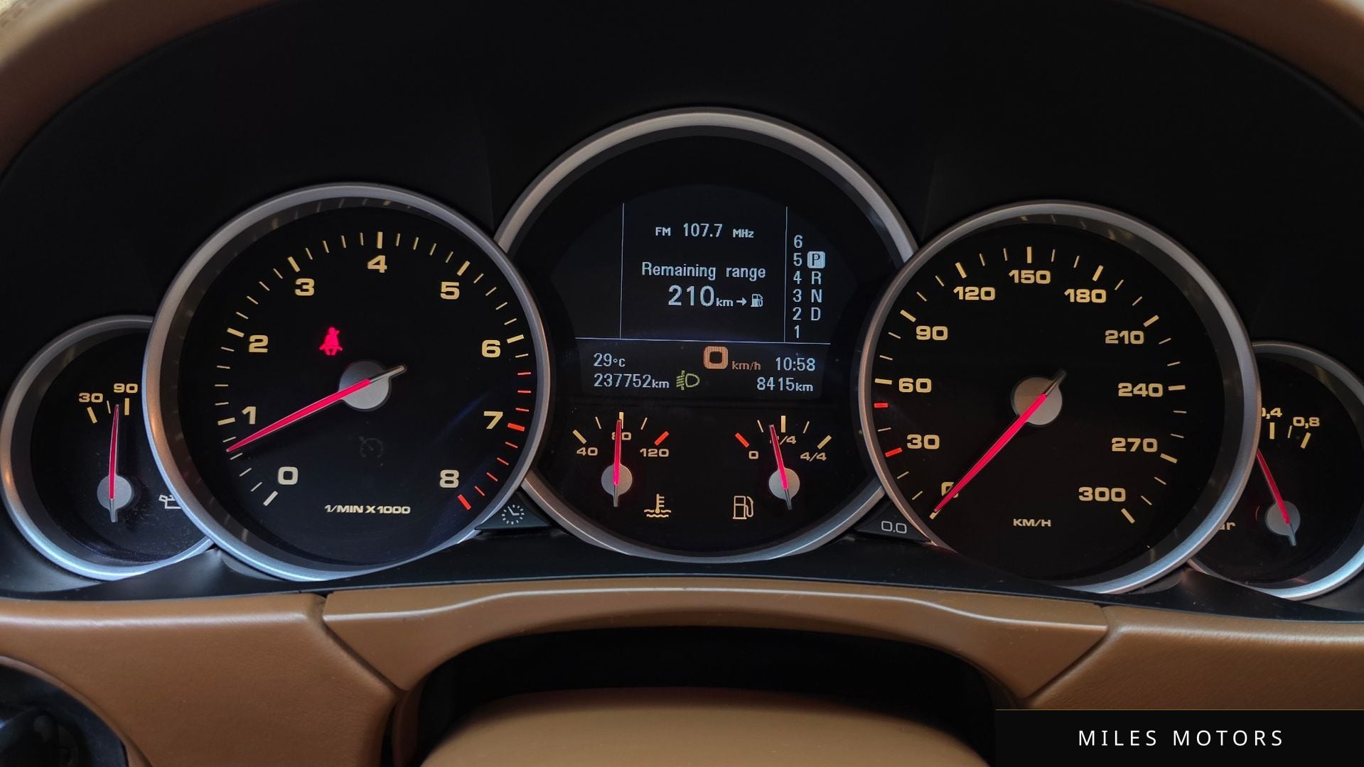 Porsche Cayenne 2008 — миниатюра 8
