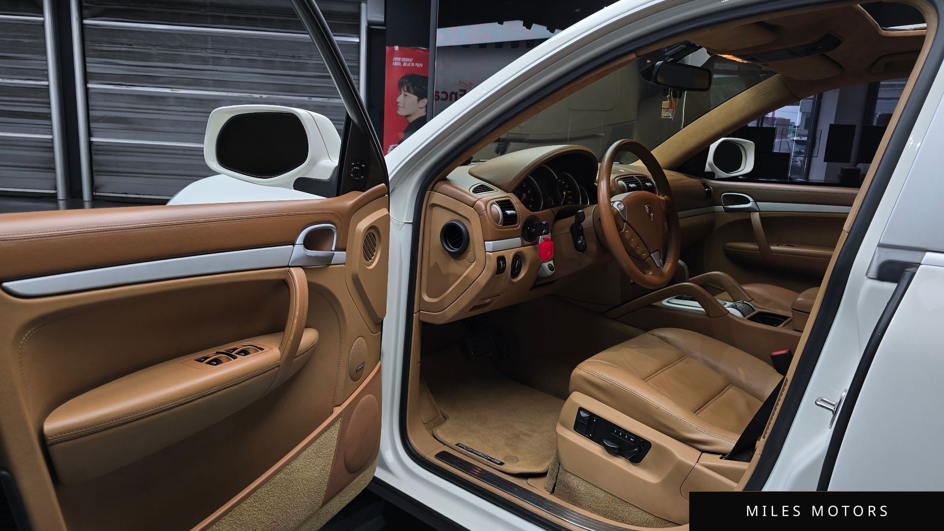 Porsche Cayenne 2008 — миниатюра 10
