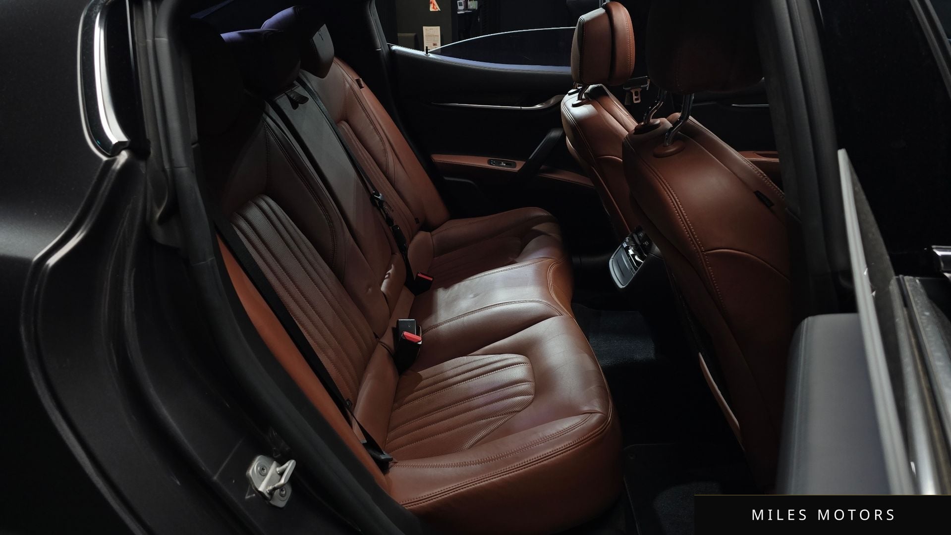 Maserati Ghibli 2015 — миниатюра 12