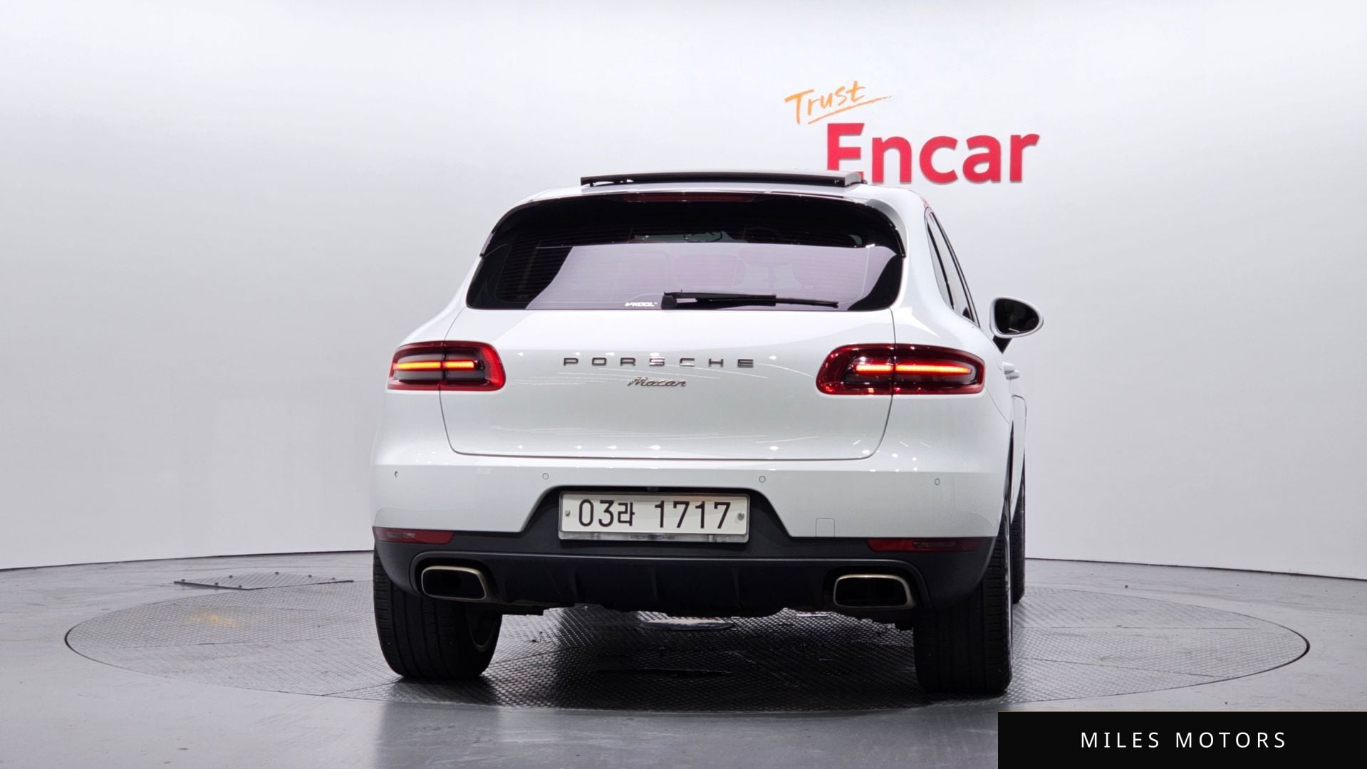 Porsche Macan 2018 — миниатюра 4