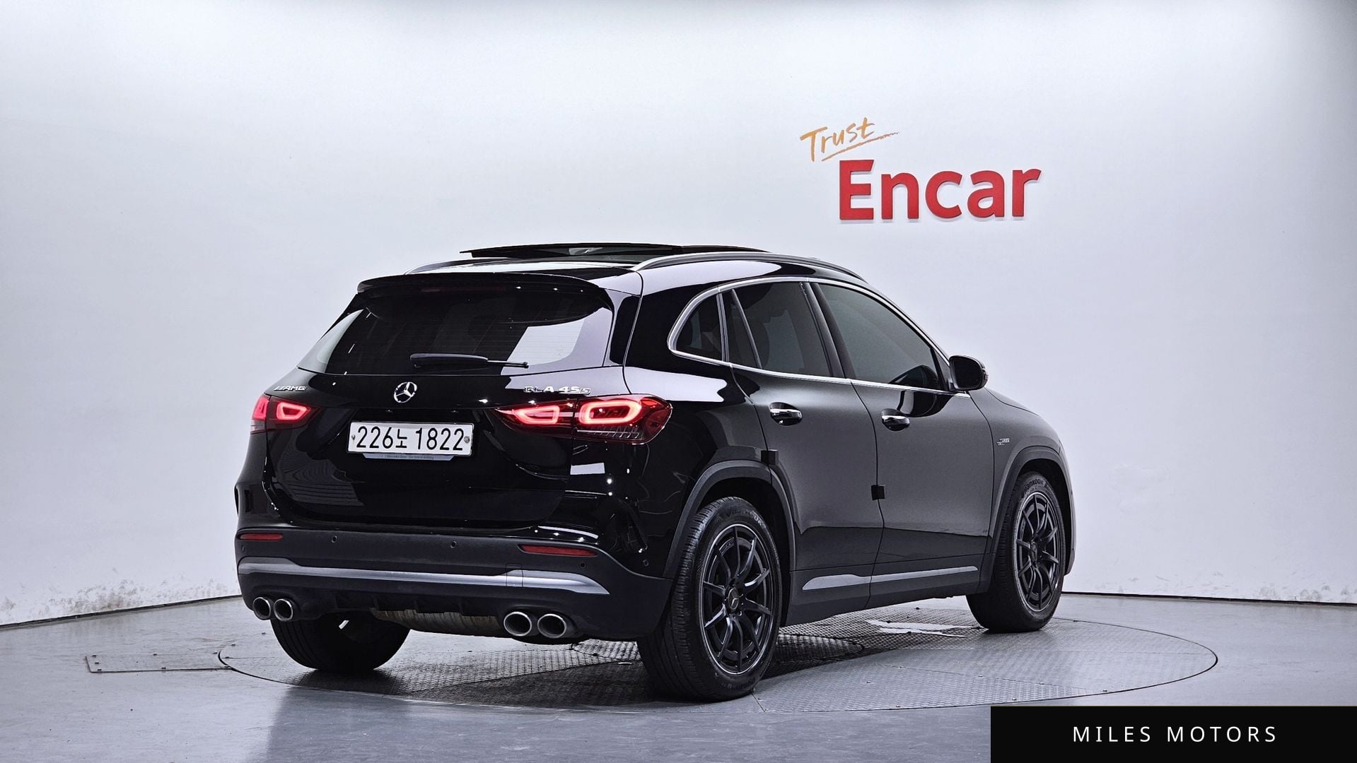 Mercedes-Benz GLA-Class H247 2023 — фото 1 из 12