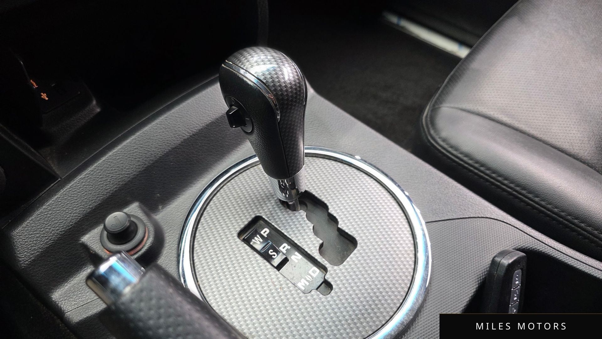 KG Mobility KORANDO 2015 — миниатюра 12