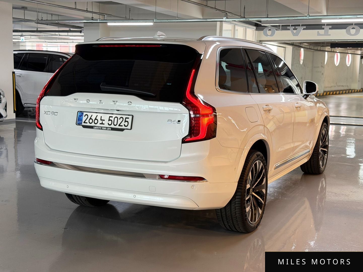 Volvo XC90 2026 — миниатюра 2