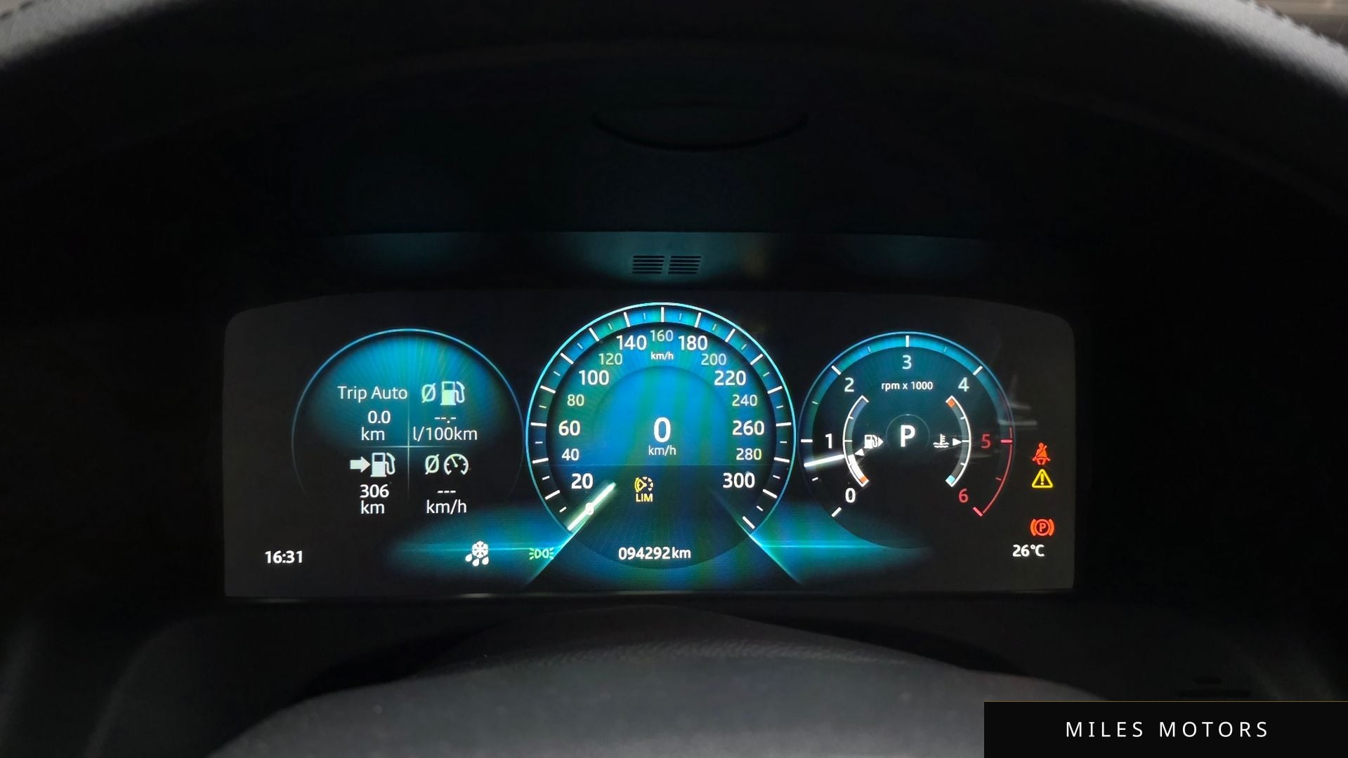 Jaguar XF (X260) 2018 — миниатюра 11