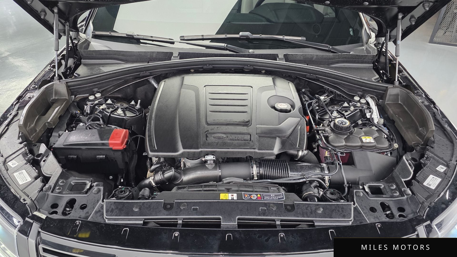 Land Rover Range Rover Velar 2026 — миниатюра 6