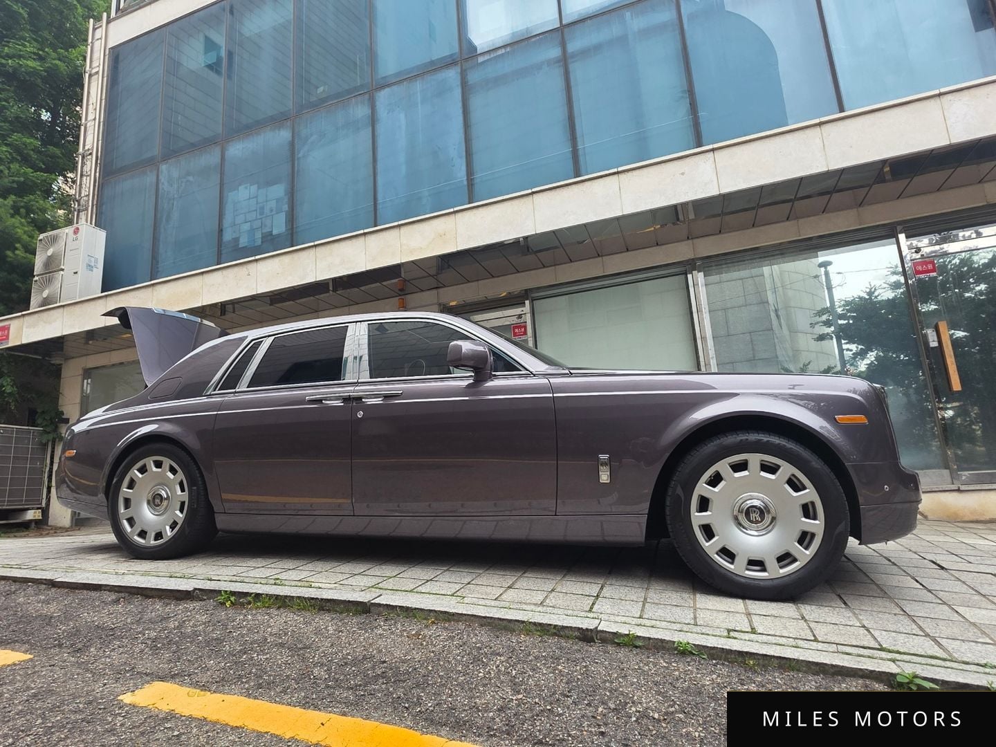 Rolls-Royce Phantom 2013 — миниатюра 3