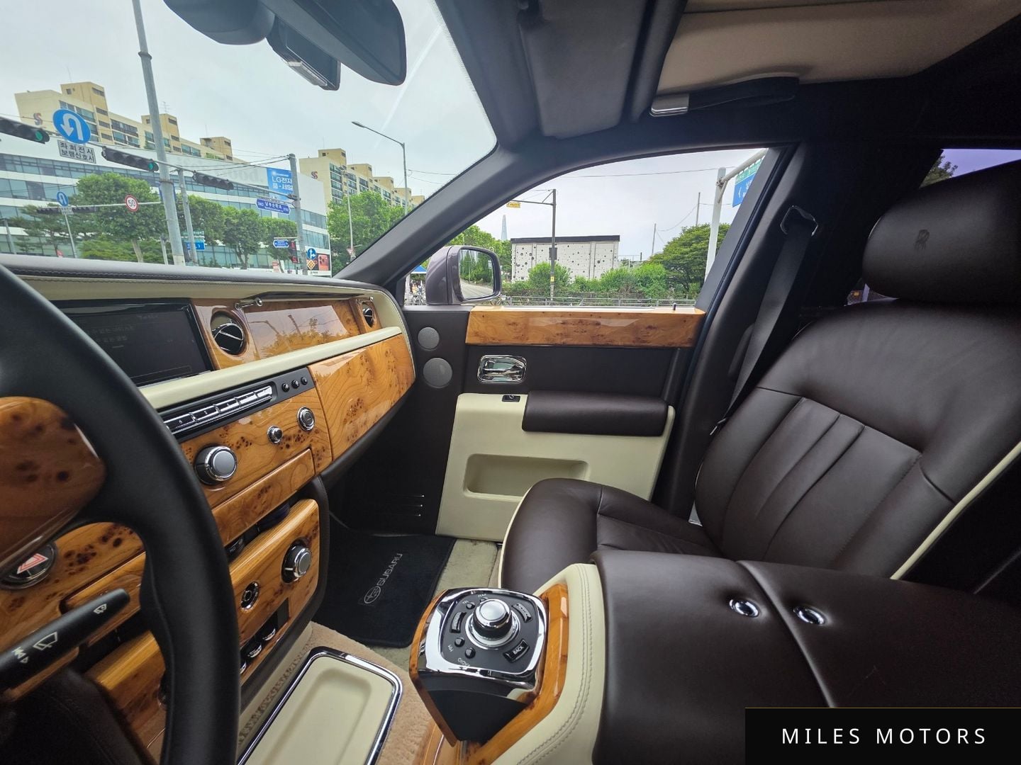 Rolls-Royce Phantom 2013 — миниатюра 9