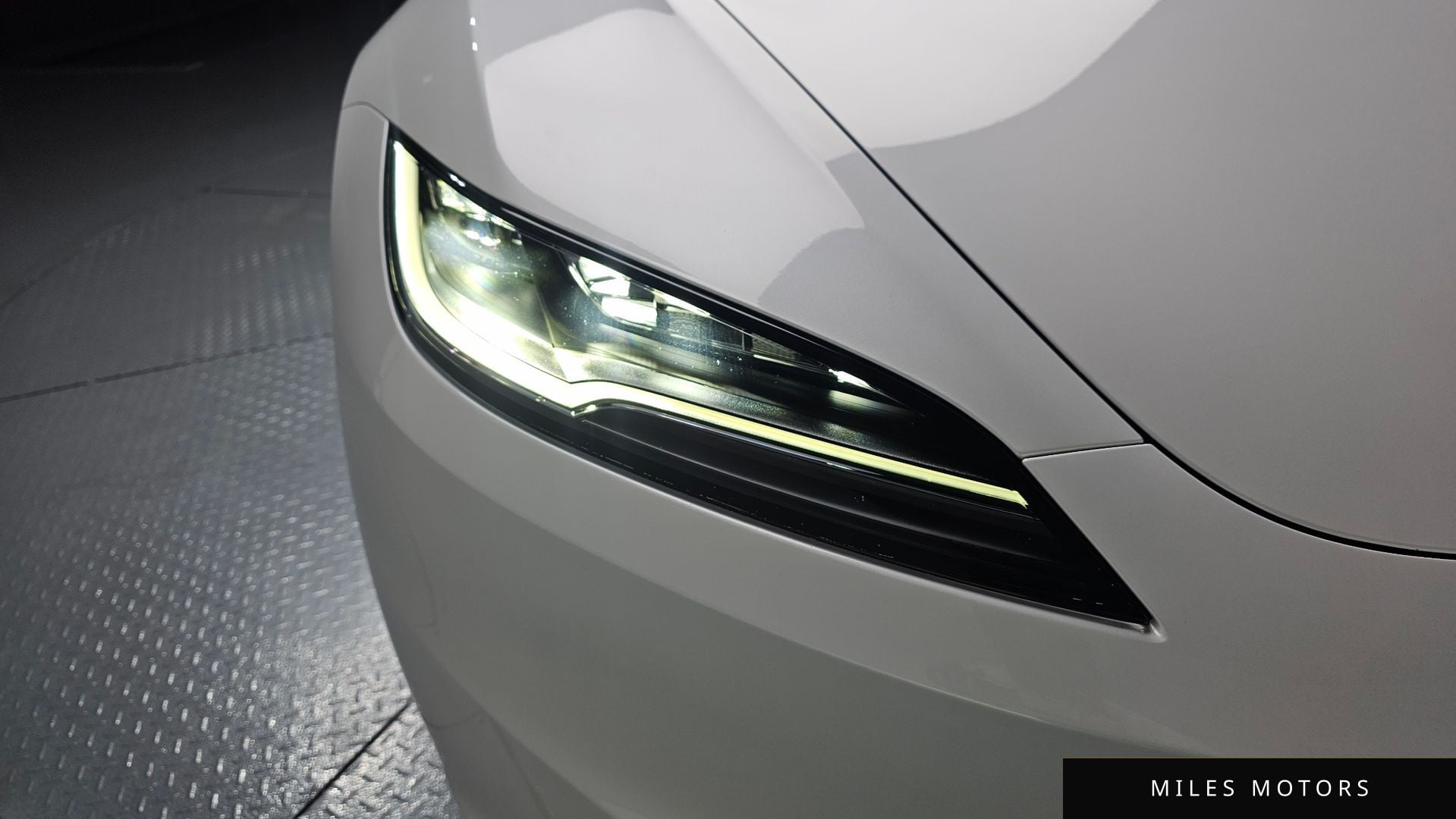 Tesla Model 3 2024 — миниатюра 7