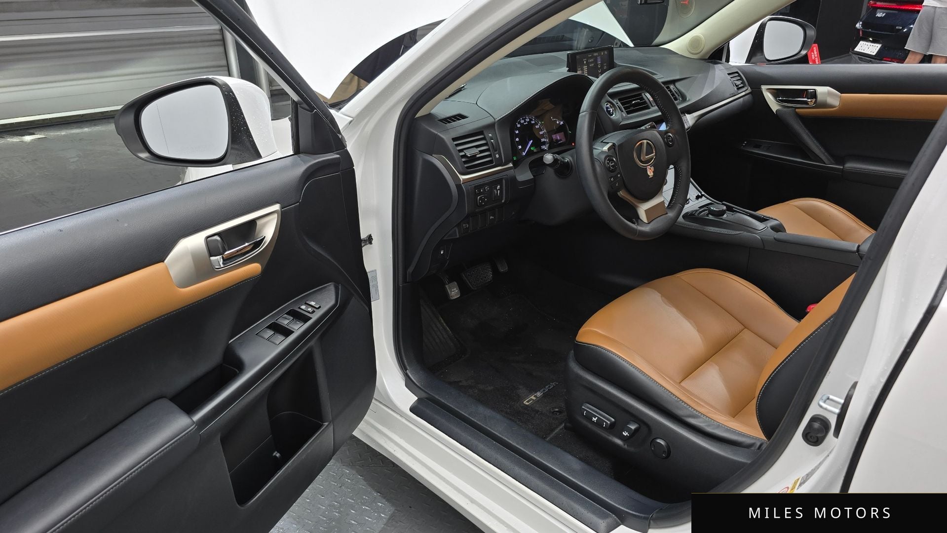 Лексус CT200h 2014 — миниатюра 10