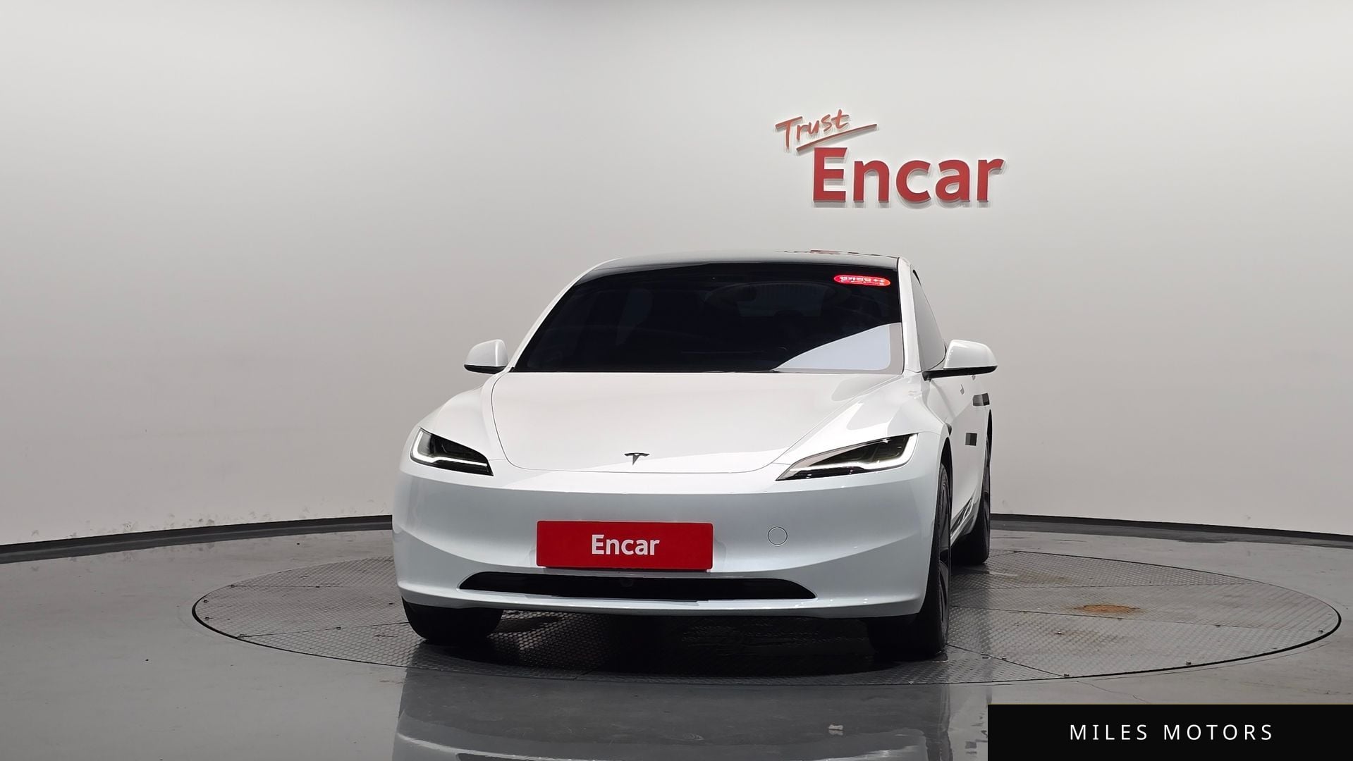 Tesla Model 3 2026 — миниатюра 2