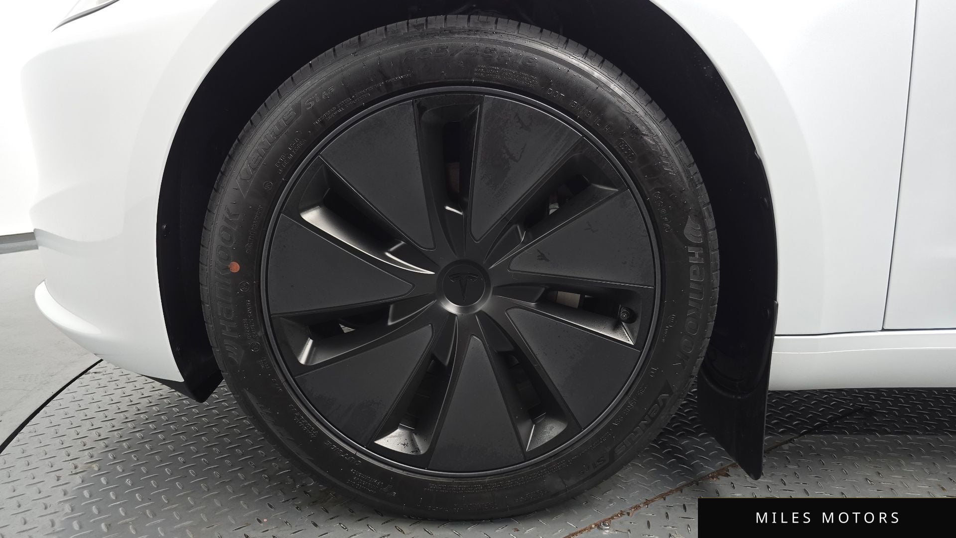 Tesla Model 3 2026 — миниатюра 4